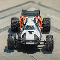 ARRMA VORTEKS MEGA 550 2WD STADIUM TRUCK RTR, ORANGE